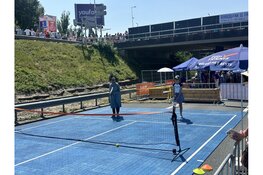 Tennis op de snelweg en een dag vol liefde en plezier: Amsterdam viert 750 jaar