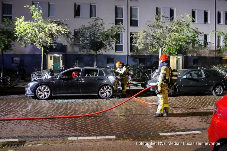 Meerdere voertuigen beschadigd bij autobrand Lex Althoffstraat