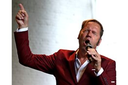 Elvis-kerkdienst Muiderkerk Amsterdam 27 juli: Crying in the Chapel!