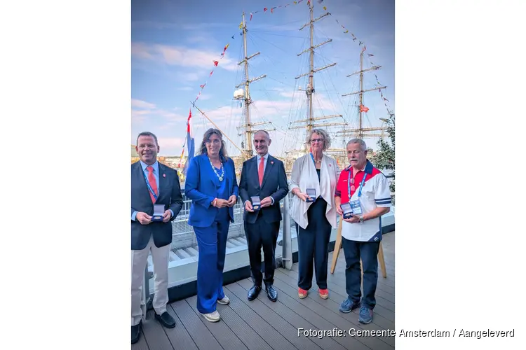 Andreaspenning voor vier vrijwilligers van Stichting SAIL