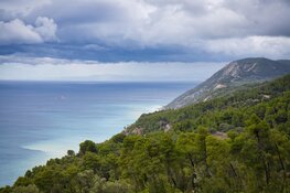 Van de grachten naar de natuur: reizen voor Amsterdammers