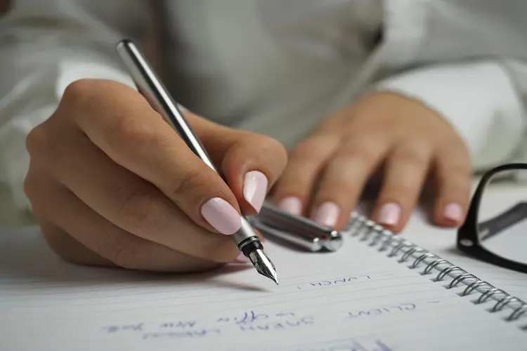 Inspiratie Vinden Tijdens Internationale Reizen voor Nederlandse Schrijvers