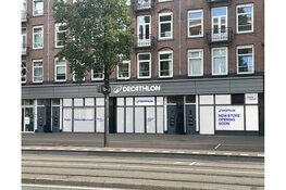 Decathlon breidt uit in Amsterdam met opening nieuwe winkel aan de Bilderdijkstraat