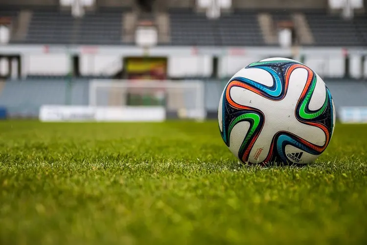 Het Strategische Brein Achter het Voetbalveld