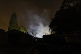 Brand bij jachthaven in Amsterdam-Zuid