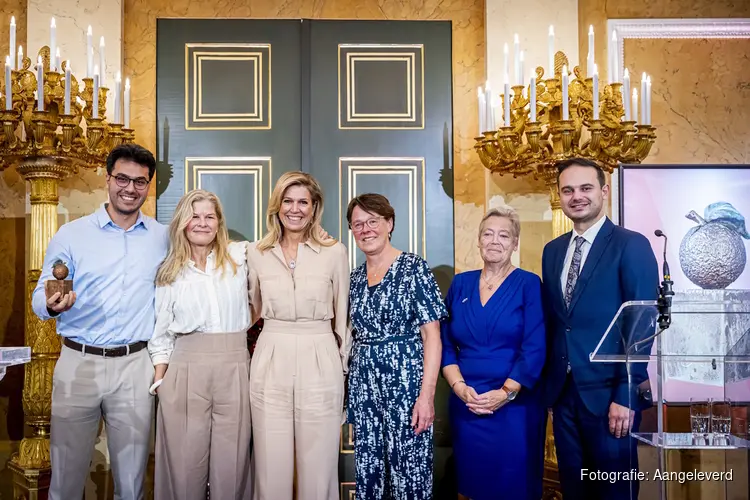 Stichting Takecarebnb wint Appeltje van Oranje 2025