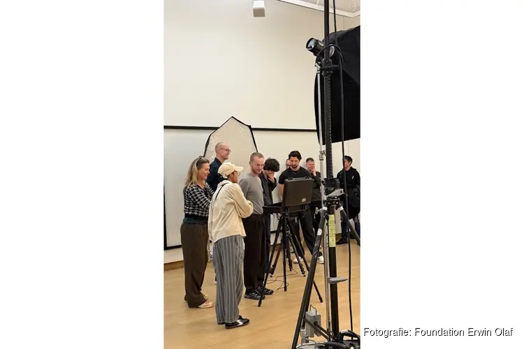Foundation Erwin Olaf organiseert in samenwerking met Stedelijk Museum middag voor nieuwe generatie creatieve MBO Studenten