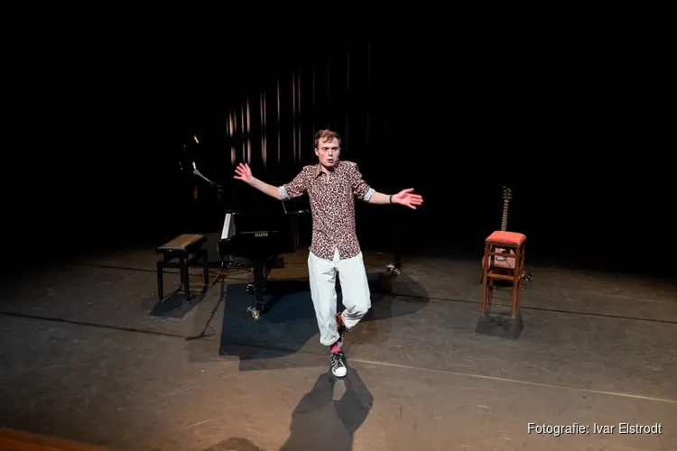 Vacht: een muzikaal pleidooi voor zachtheid. Luuk Ransijn voor het eerst naar Theater de Richel