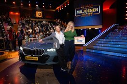 Annette uit Amsterdam wint nieuwe auto bij Postcode Loterij Miljoenenjacht