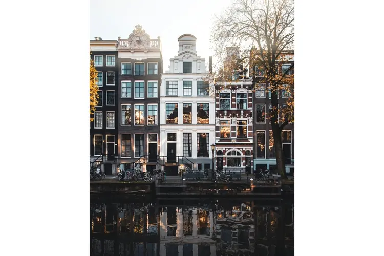 Amsterdam by night: dit doen de echte nachtbrakers als de kroeg dicht is