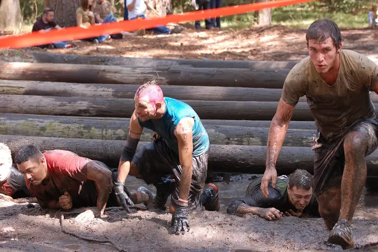 Overwin je grenzen: de ultieme obstacle run ervaring