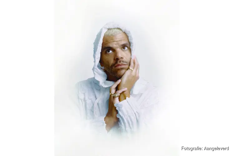 Sef verzilvert succes met grootste soloshow in AFAS Live