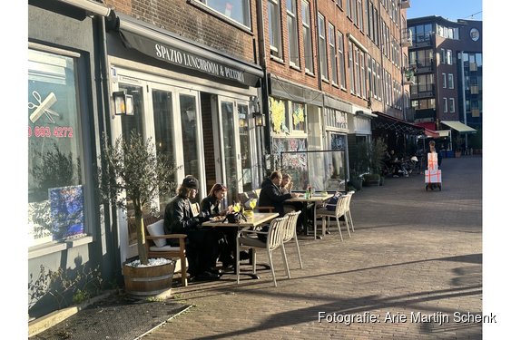 Spazio luidt de noodklok: geen alcoholvergunning dreigt pizzeria de das om te doen