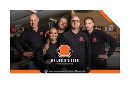 Meubels herstofferen combineert vakmanschap en duurzaam wooncomfort