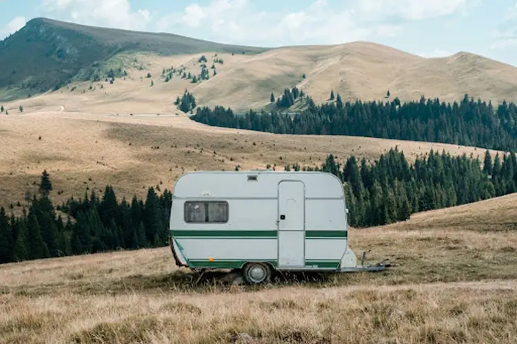 Staat je caravan vooral stil? Dan is dit het moment om te verkopen