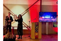 Boek 750 jaar: Burgemeester sluit 750 jaar af