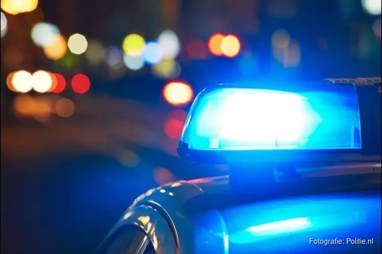 Drie gewonden bij steekincident Menadostraat, verdachte aangehouden