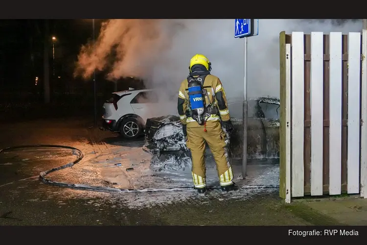 Overzicht autobranden jaarwisseling Noord-Holland en geweld tegen politie
