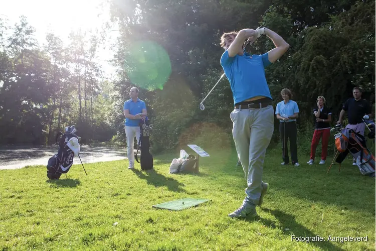 Vondelpark transformeert tot 18-holes golfbaan voor het goede doel (met Prins Maurits)