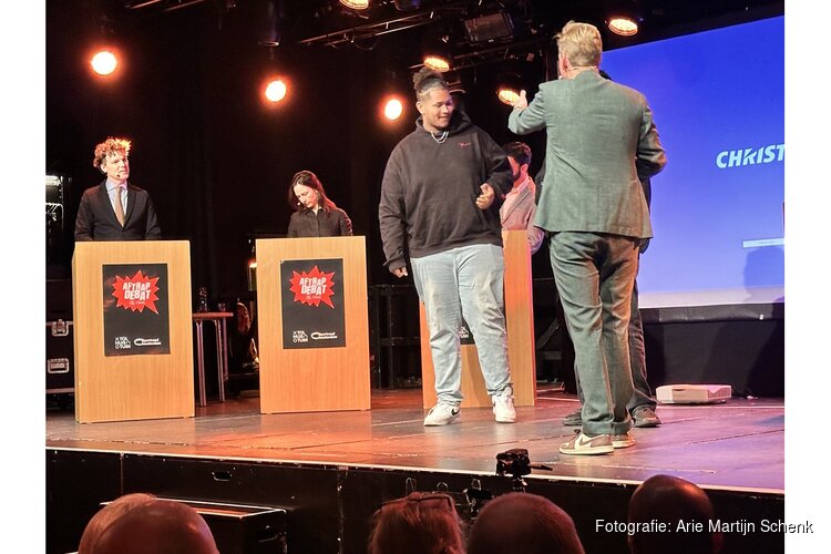 Aftrapdebat in de Tolhuistuin: kinderen centraal, ruimte steeds weer inzet van het gesprek