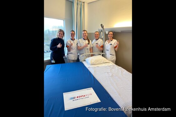 BovenIJ ontvangt een koppelbed van Stichting Roparun