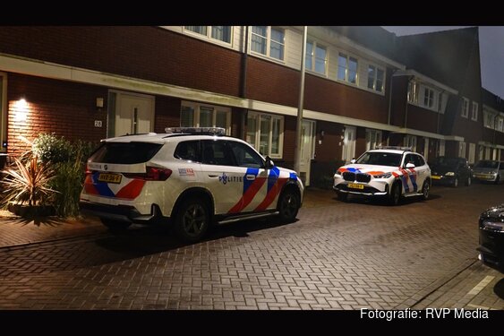 Politie onderzoekt overval op woning in Noord
