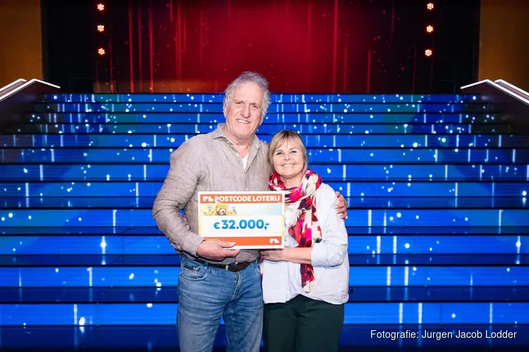 Peter uit Amsterdam wint 32.000 euro bij Postcode Loterij Miljoenenjacht