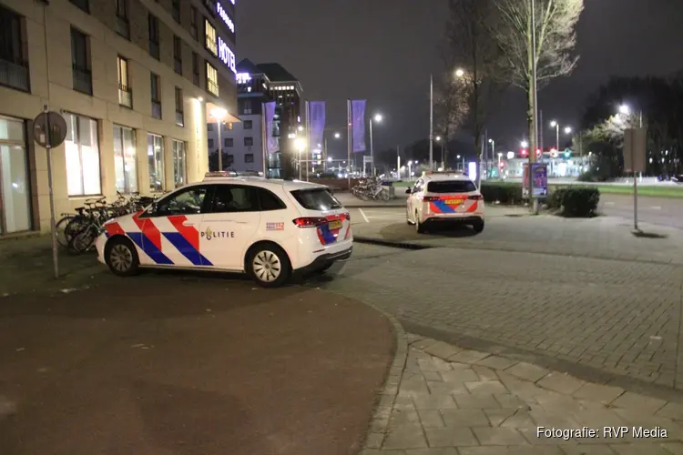 Verdachten gevlucht na plofkraak in hotel Titus van Rijnstraat