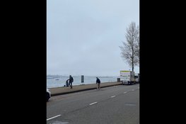 Eerste schoonmaakactie van XXX Cleanups levert 171 kg zwerfafval op in Amsterdam Oost