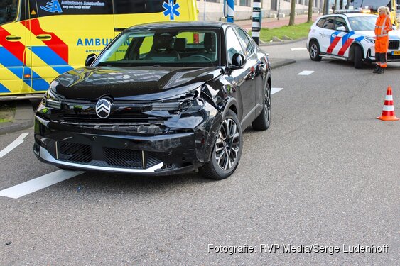 Gewonde bij verkeersongeval na voorrangsfout
