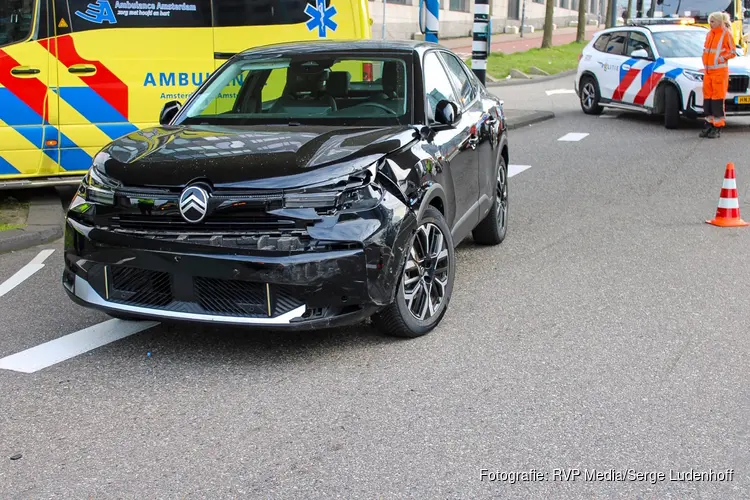 Gewonde bij verkeersongeval na voorrangsfout