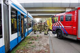Persoon zwaargewond na aanrijding met tram in Zuidwest