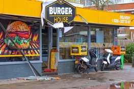 Explosie veroorzaakt schade aan restaurant in Nieuw-West