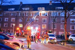 Flinke brand in portiekwoning, woning tijdelijk onbewoonbaar