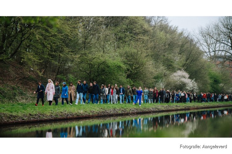 Tienduizend kantoormedewerkers wandelen tijdens jubileumeditie van Wandel Tijdens Je Werkdag