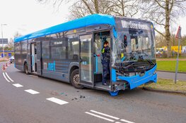 Botsing tussen bussen in Amsterdam, geen gewonden