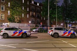 Dode vrouw gevonden in woning Indische Buurt, politie doet onderzoek