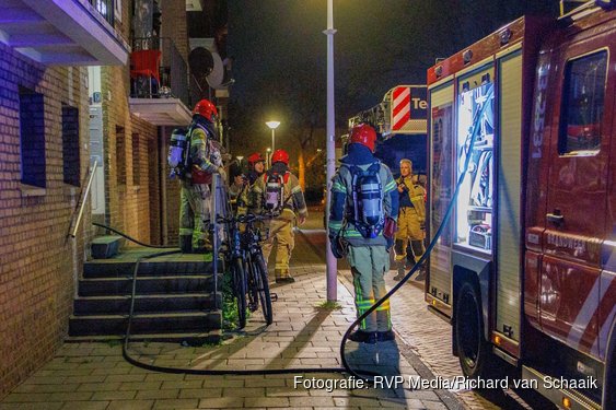 Brand in appartement Amsterdam geblust, bewoners niet thuis
