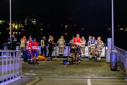 Grote zoekactie op het IJ na melding van persoon te water