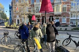 Zonnige fietsrondleidingen voeren deelnemers door geschiedenis van de Watergraafsmeer