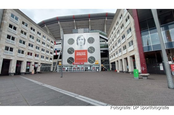 Ajax Vrouwen lopen averij op tegen Feyenoord