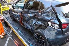 Automobilist aangehouden na botsing met tram