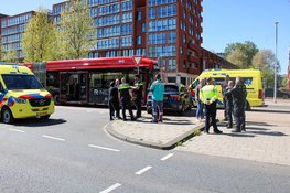 Meerdere gewonden bij botsing tussen auto en lijnbus in Amsterdam