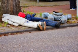 Grote hulpdienstenoefening in flatgebouw Amsterdam oogt levensecht