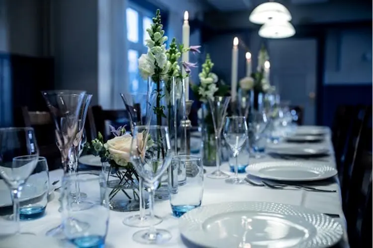Private dining in Amsterdam: bijzondere locaties voor een exclusief diner