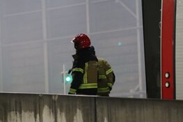 Pand vol rook na brand in scheidingsinstallatie van afvalbedrijf