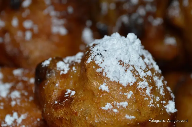 Nieuwe langjarige vergunningen voor Amsterdamse oliebollen- en kerstboomverkopers
