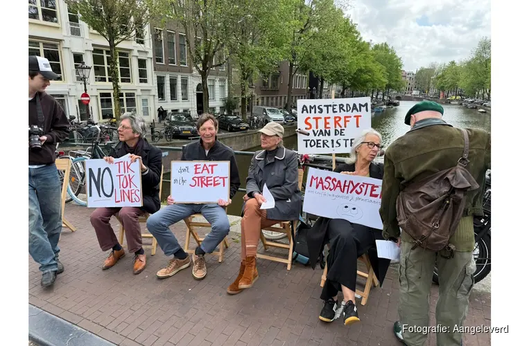 Protest van centrumbewoners tegen Tiktokrijen