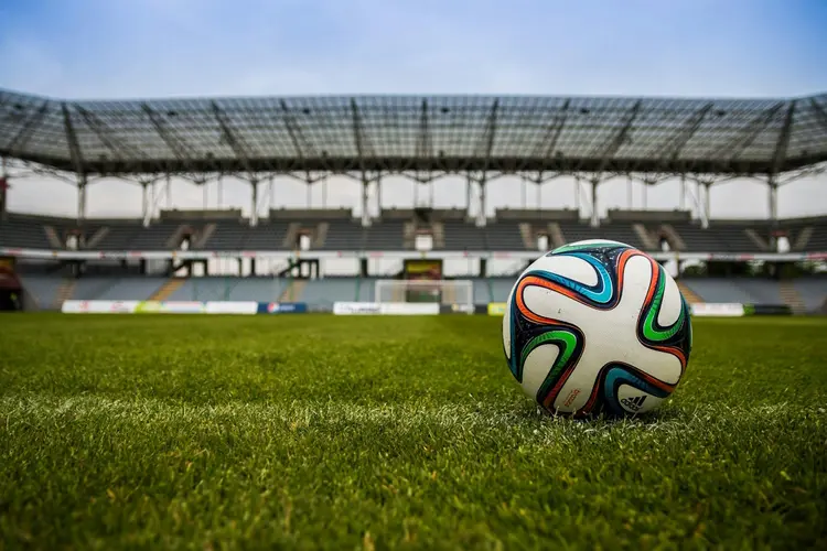 UEFA verscherpt regels rond goksponsoring bij voetbalclubs