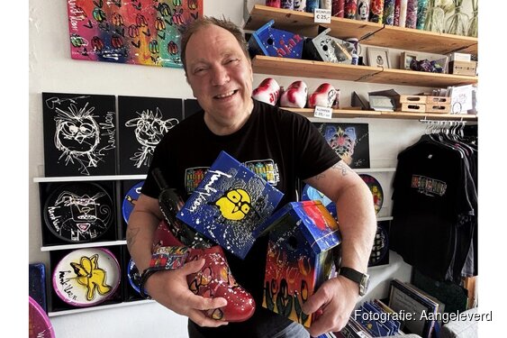 Deuren wéér open kunstenaar Henk Veen tijdens Open Ateliers Amsterdam-Noord 2026: Kunst in Noord groeit gewoon door!